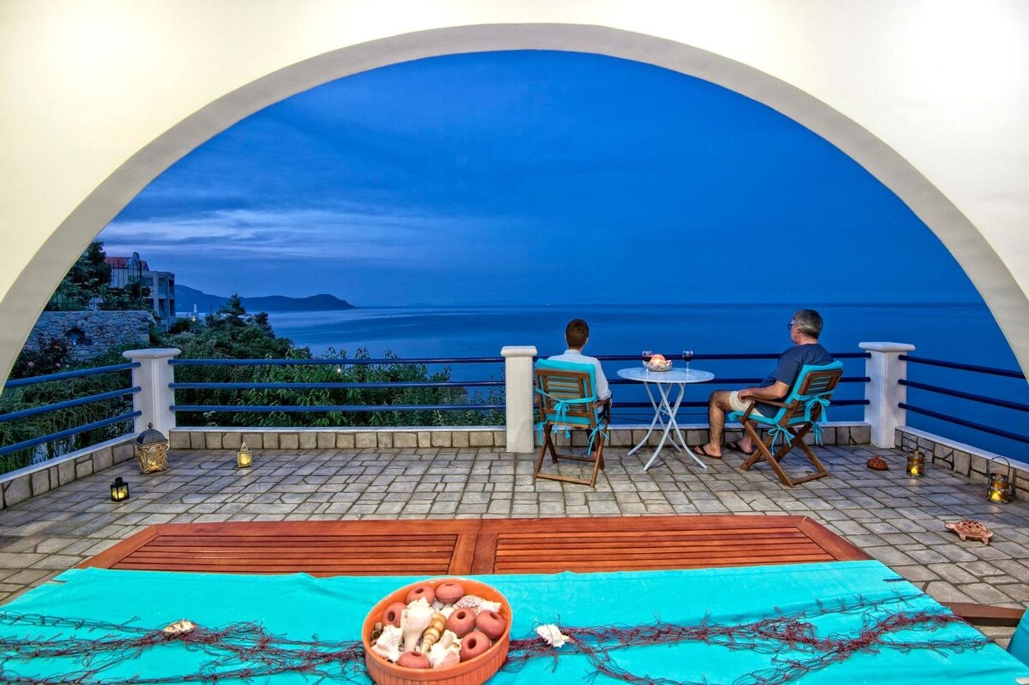 Blue Dream Seaside Villa With Superb Sea Views Kími Kültér fotó